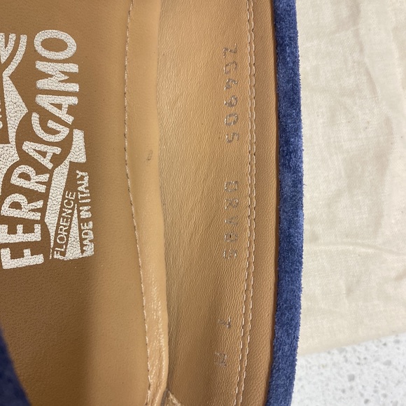 Fetching Ferragamo Blue Suede Driver Moccasin Loafer Flats - Picture 8 of 10